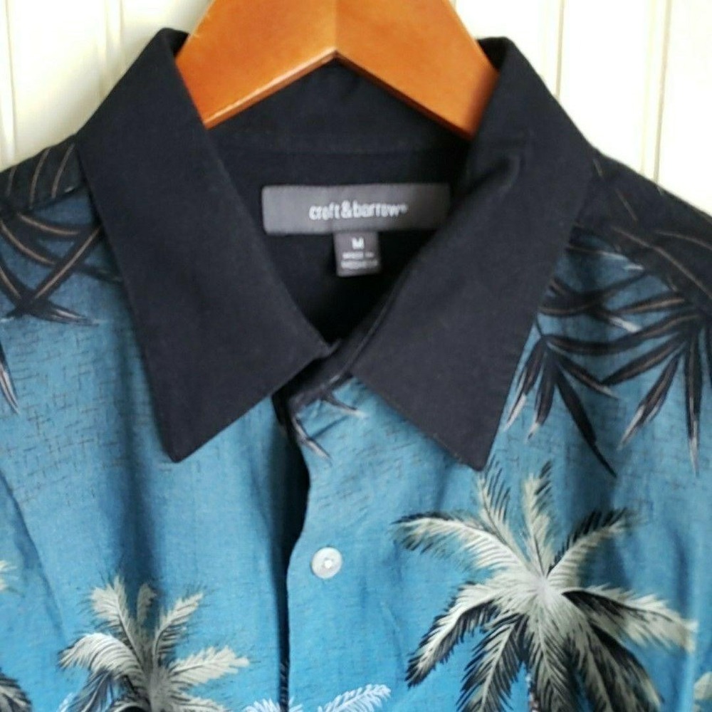 Croft & Barrow Shirt Mens Medium Blue Palm Tree Hawaiian Short Sleeve Button Up